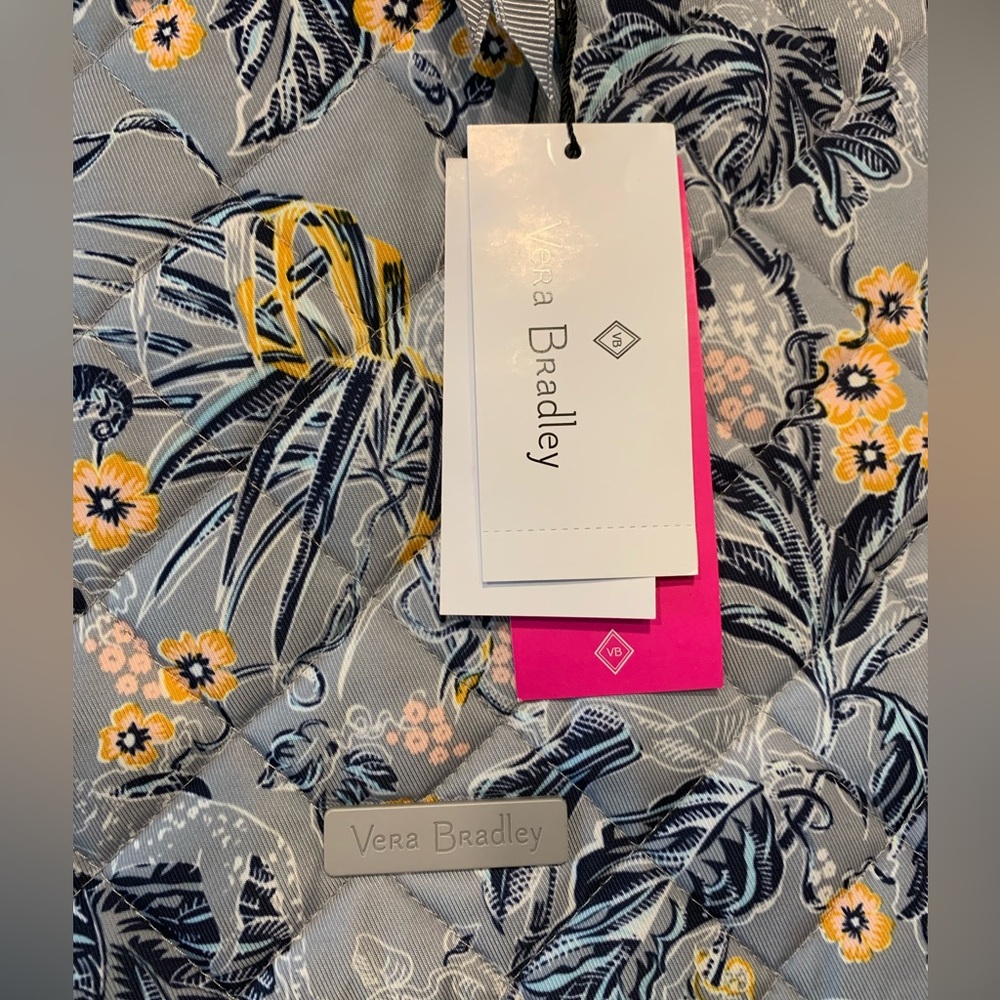 Vera Bradley Tote/NWT - Picture 2 of 9